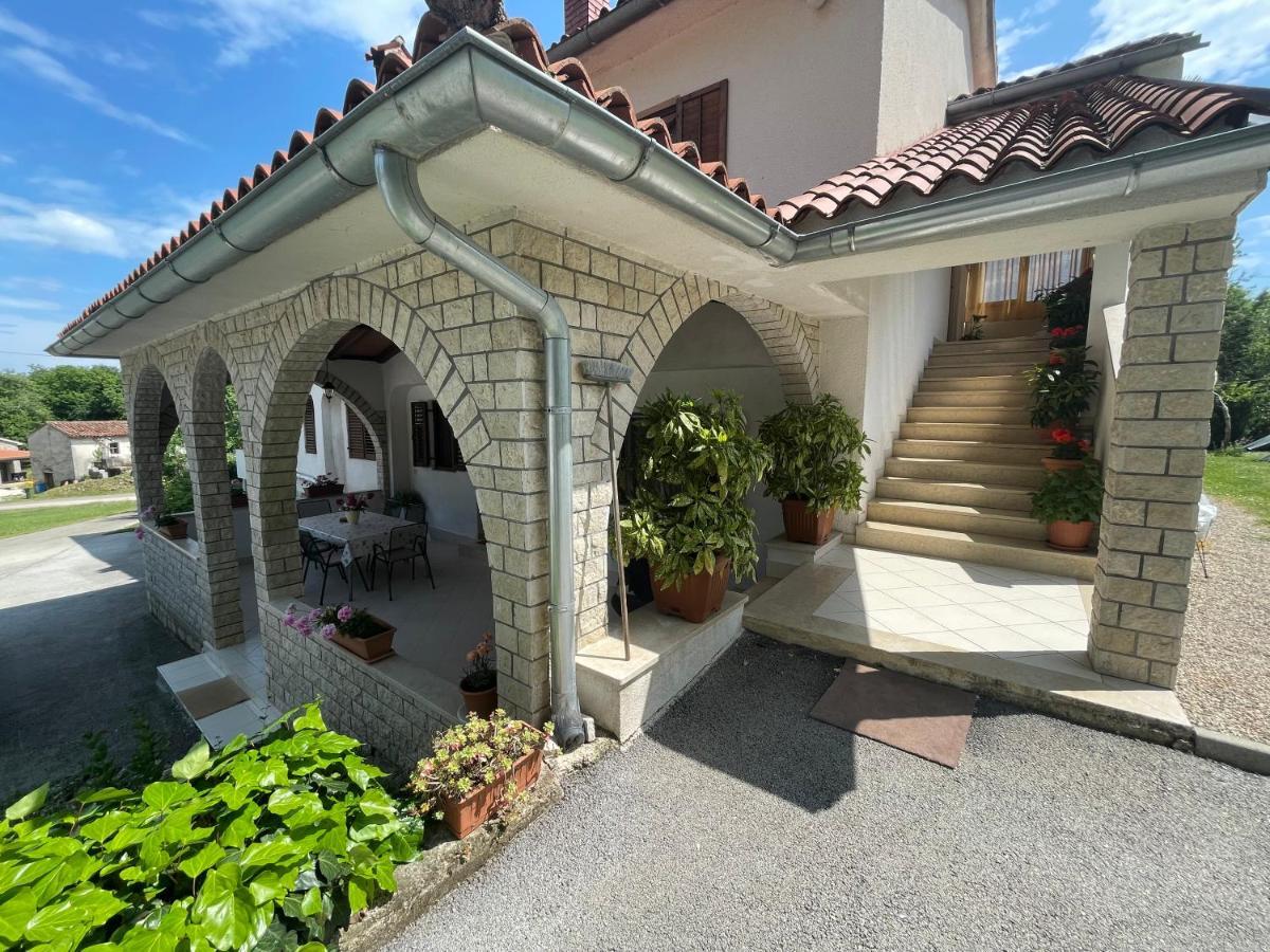 Apartment Benky Pican Ngoại thất bức ảnh